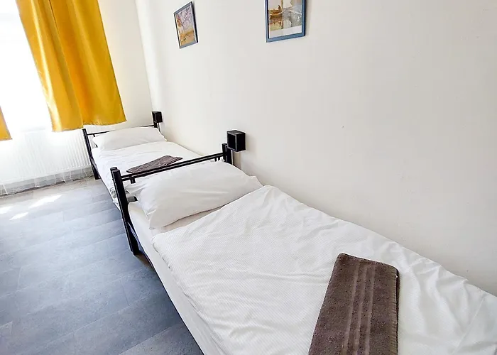 Traveller's F1 U Vystaviste Séjour chez l'habitant Prague