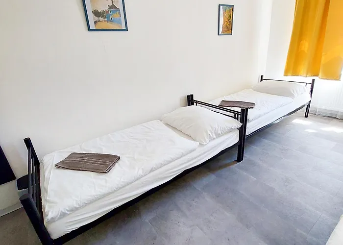 Traveller's F1 U Vystaviste Séjour chez l'habitant Prague